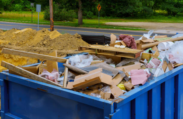 Best Yard Cleanup Services  in Las Flores, CA